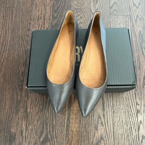 Frye Sienna Ballet Charcoal 8.5M
